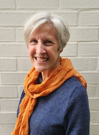 The photo is of Aboriginal lecturer and physiotherapy researcher Robyn Fary. 